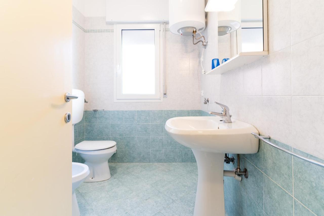 Ca' Mira Apartments Caorle Luaran gambar